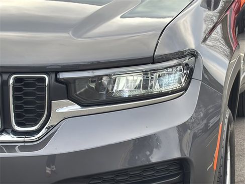 Certified 2025 Jeep Grand Cherokee Laredo X w/ Luxury Tech Group I image 10