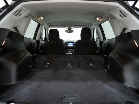 Used 2019 Jeep Compass Sport image 26