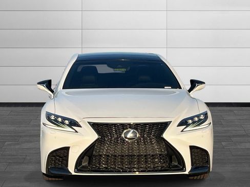 Used 2019 Lexus LS 500 F Sport w/ Accessory Package (Z1) AWD/4WD image 8