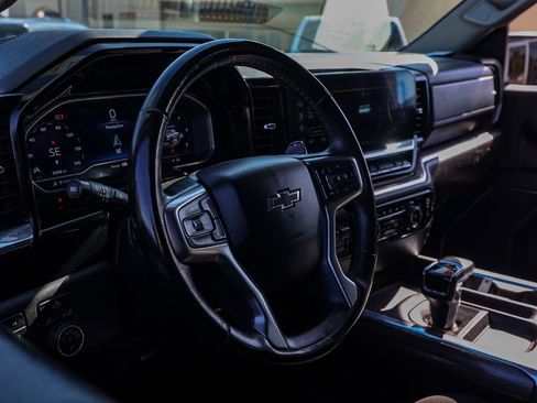 Used 2024 Chevrolet Silverado 1500 LT Trail Boss w/ Protection Package image 14