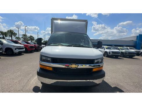 New 2025 Chevrolet Express 3500 Work Van w/ Power Convenience Package image 8