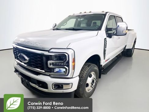New 2026 Ford F350 Platinum w/ Platinum Plus Package AWD/4WD image 3