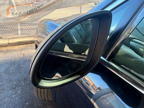 Used 2014 Porsche Cayenne Platinum Edition image 36