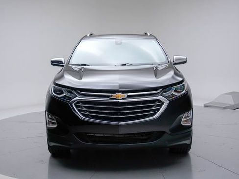 Used 2020 Chevrolet Equinox Premier AWD/4WD image 11