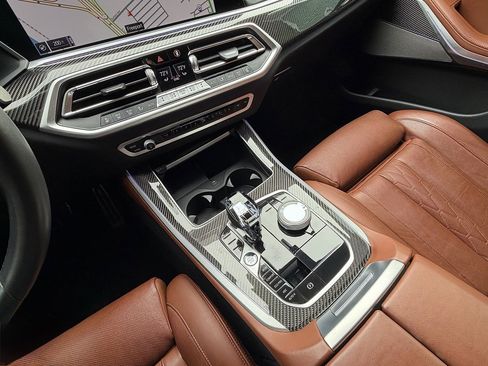Used 2022 BMW X5 M50i w/ Executive Package image 15