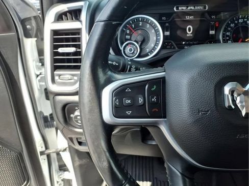 Used 2020 RAM 1500 Big Horn AWD/4WD image 20
