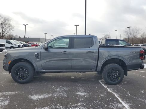 New 2025 Ford Ranger Lariat w/ Black Appearance Package image 32