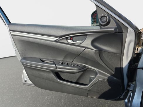 Used 2021 Honda Civic Sport image 24