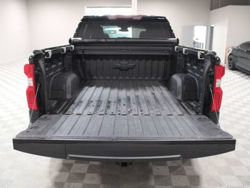 Used 2024 Chevrolet Silverado 1500 RST w/ Z71 Off-Road Package AWD/4WD image 14