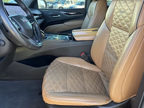 Used 2022 Cadillac Escalade Sport image 17