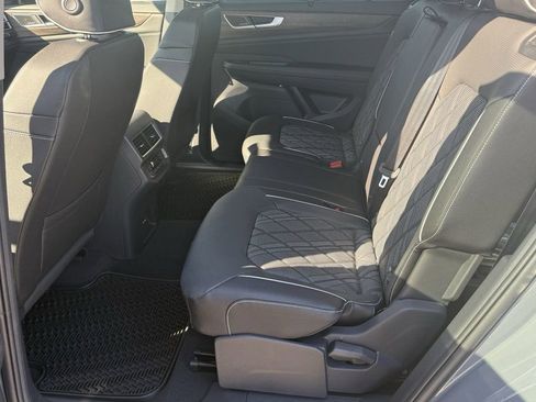 New 2026 Volkswagen Atlas SEL Premium R-Line image 22