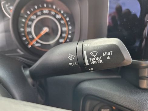 Used 2026 Jeep Wrangler Sport AWD/4WD image 31