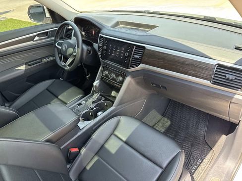 Used 2023 Volkswagen Atlas SE image 14