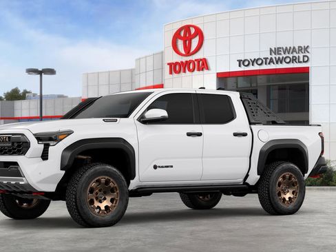 New 2026 Toyota Tacoma 4x4 Double Cab Hybrid image 4
