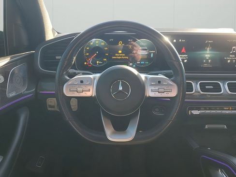 Used 2021 Mercedes-Benz GLE 580 4MATIC image 24