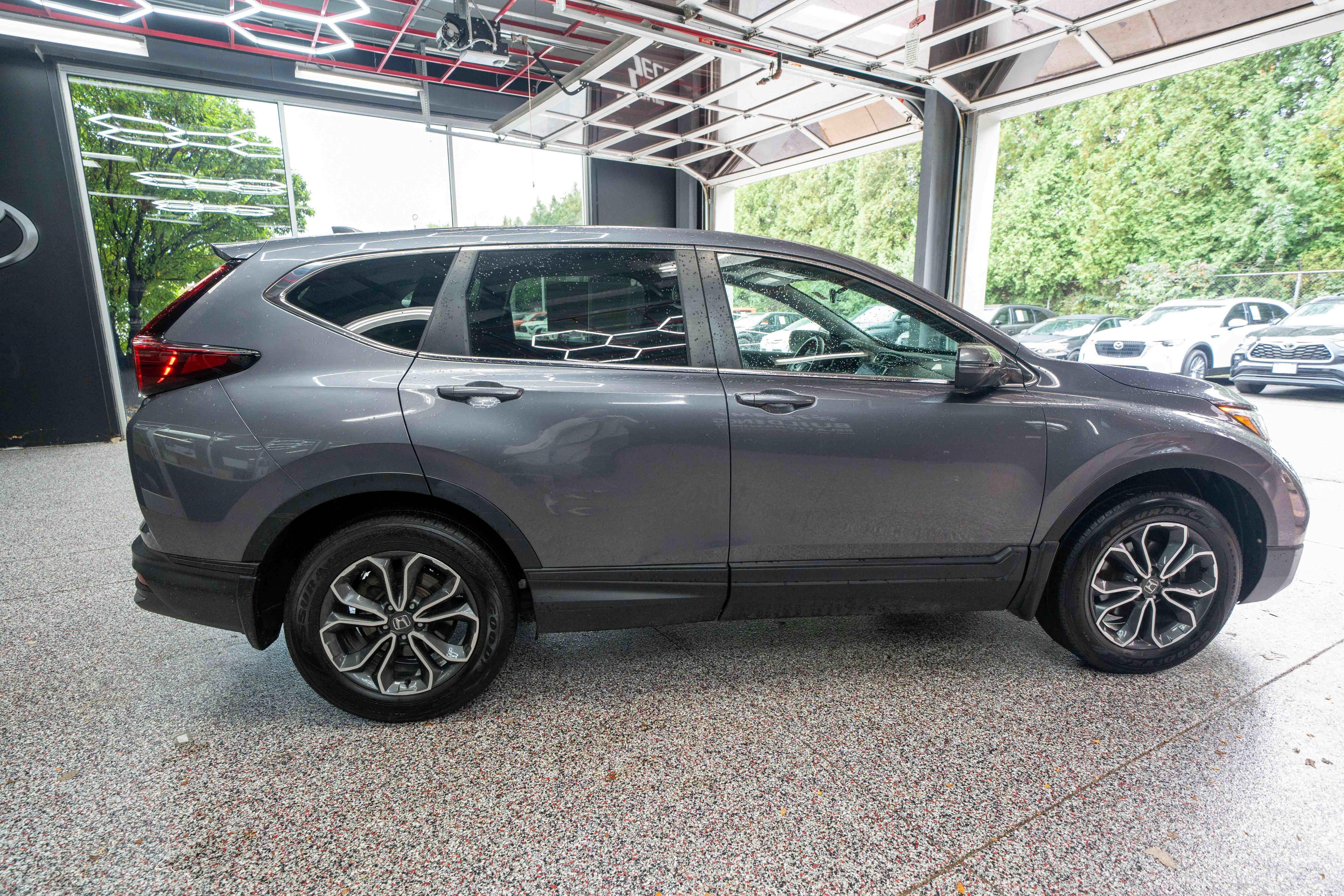 Used 2021 Honda CR-V EX image 4