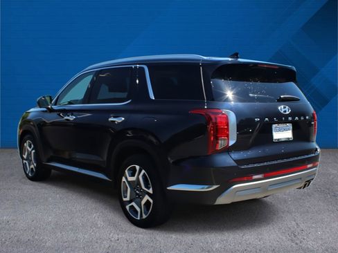 Used 2024 Hyundai Palisade Limited AWD/4WD image 7