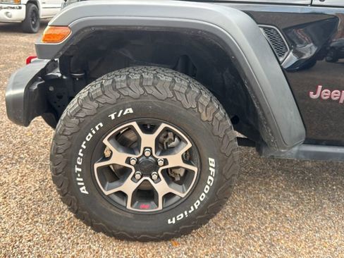 Used 2021 Jeep Wrangler Unlimited Rubicon image 19