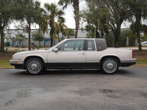 Used 1988 Cadillac Eldorado Coupe image 15