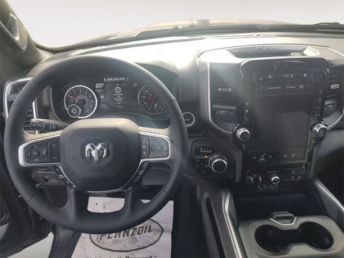 Used 2025 RAM 1500 Big Horn image 9
