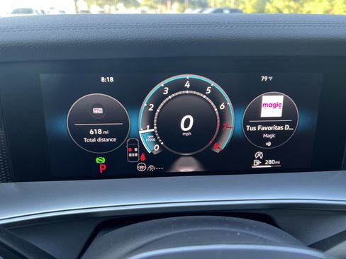 Certified 2026 Volkswagen Tiguan SE R-Line FWD image 18
