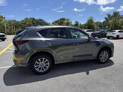 Certified 2024 MAZDA CX-5 AWD 2.5 S w/ Preferred Package image 4