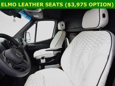 Used 2020 Mercedes-Benz Sprinter 3500 image 16