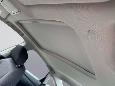 Certified 2023 Honda Accord EX image 30