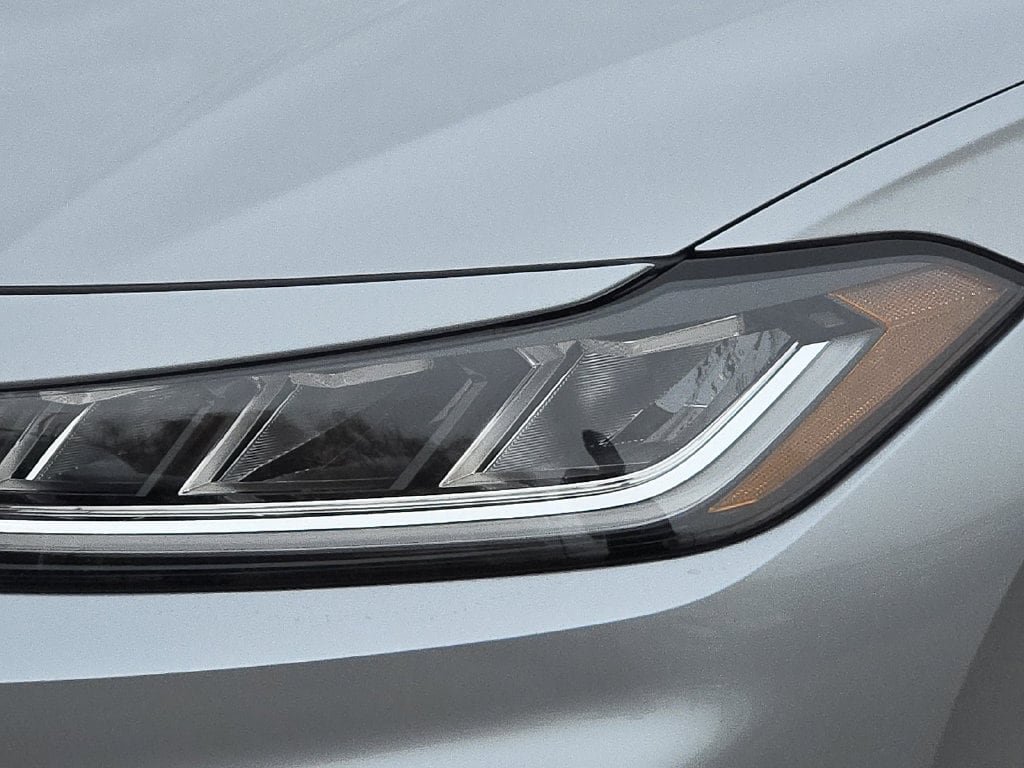 Used 2026 Volkswagen Jetta SE FWD image 7