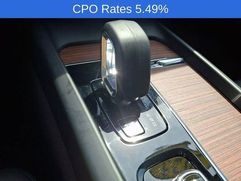 Certified 2023 Volvo XC60 B5 Plus AWD/4WD image 16