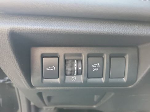 Certified 2023 Subaru Outback Limited image 24