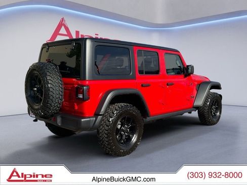 Used 2025 Jeep Wrangler Unlimited Sport AWD/4WD image 5