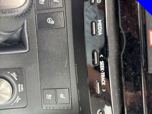 Used 2021 Lexus IS 350 F Sport image 26