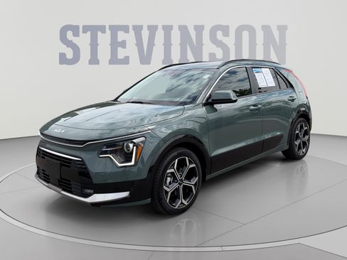 Used 2023 Kia Niro EX Touring FWD image 1