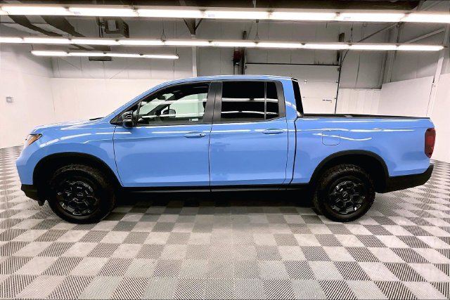Used 2025 Honda Ridgeline TrailSport+ image 14