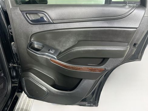 Used 2015 GMC Yukon SLT w/ Open Road Package RWD image 32