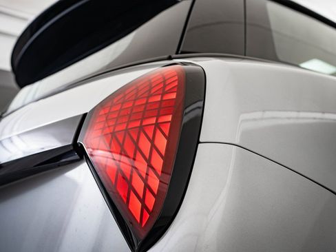 Certified 2025 MINI Cooper S image 35