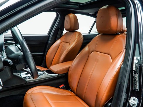 Used 2022 Alfa Romeo Giulia Ti image 36