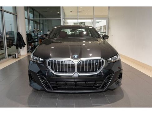 New 2026 BMW i5 eDrive40 w/ M Sport Package image 42