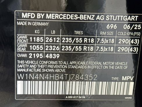 Certified 2026 Mercedes-Benz GLA 250 4MATIC image 31