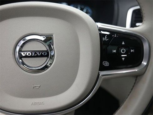 Used 2018 Volvo XC90 T6 Inscription w/ Convenience Package image 14