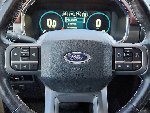 Used 2023 Ford F150 Lariat image 11