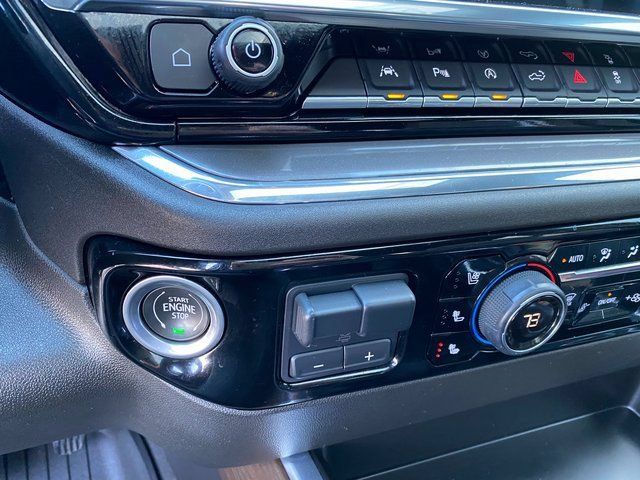 Used 2024 Chevrolet Silverado 1500 High Country AWD/4WD image 23