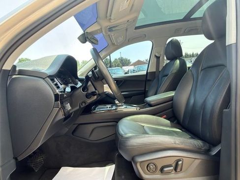 Used 2019 Audi Q7 3.0T Premium Plus AWD/4WD image 2