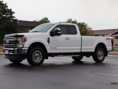 Used 2020 Ford F350 Lariat w/ Chrome Package AWD/4WD image 11