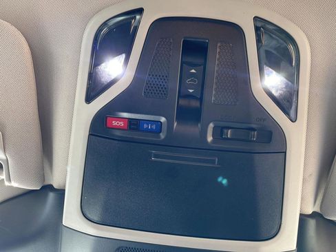 Certified 2023 Subaru Outback Touring XT w/ Popular Package #2 image 13