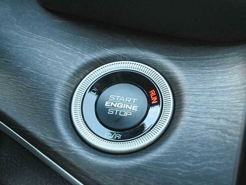 New 2025 Jeep Grand Cherokee Limited image 26