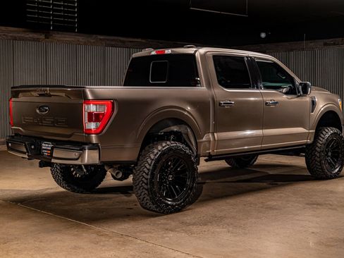 Used 2021 Ford F150 Lariat AWD/4WD image 10