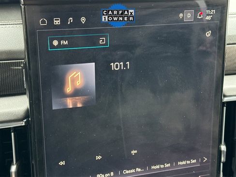 Used 2025 GMC Yukon Elevation image 28