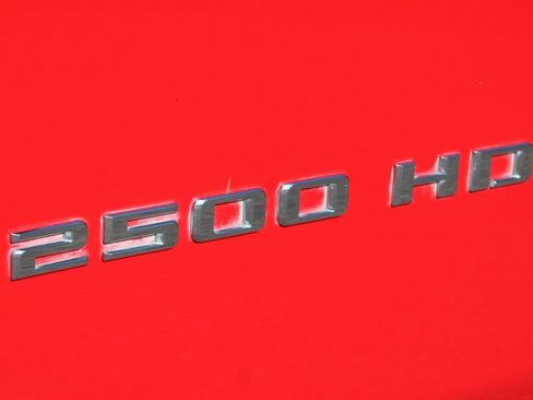 Used 2022 Chevrolet Silverado 2500 LT w/ Convenience Package image 49